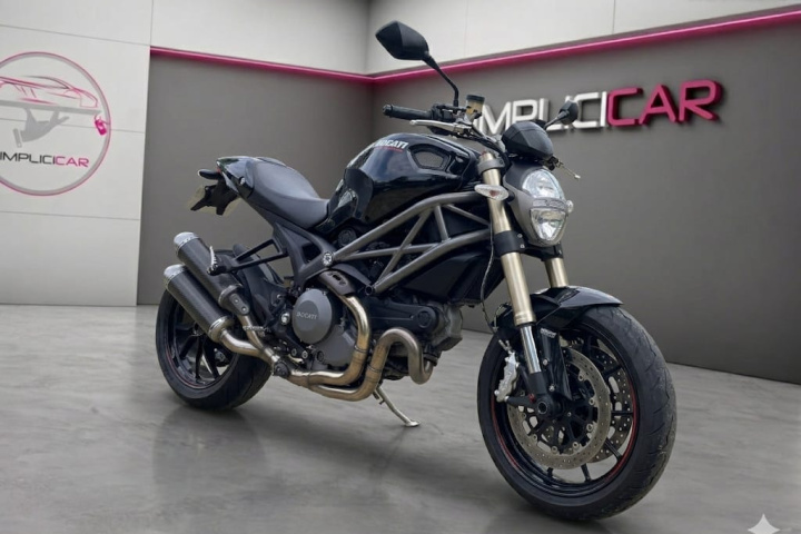 DUCATI MONSTER 1100 EVO