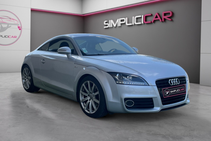 AUDI TT COUPE