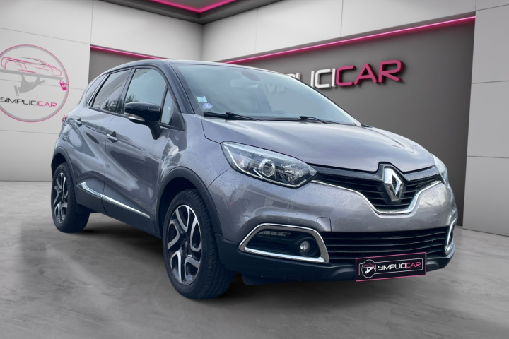 RENAULT CAPTUR