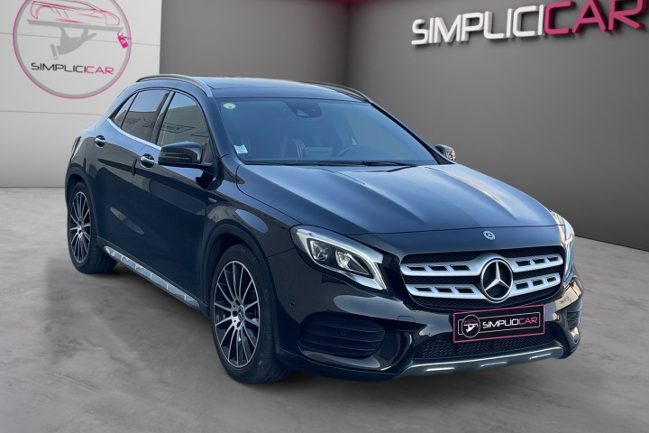MERCEDES GLA