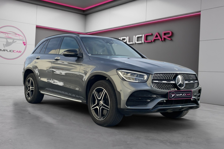 MERCEDES GLC