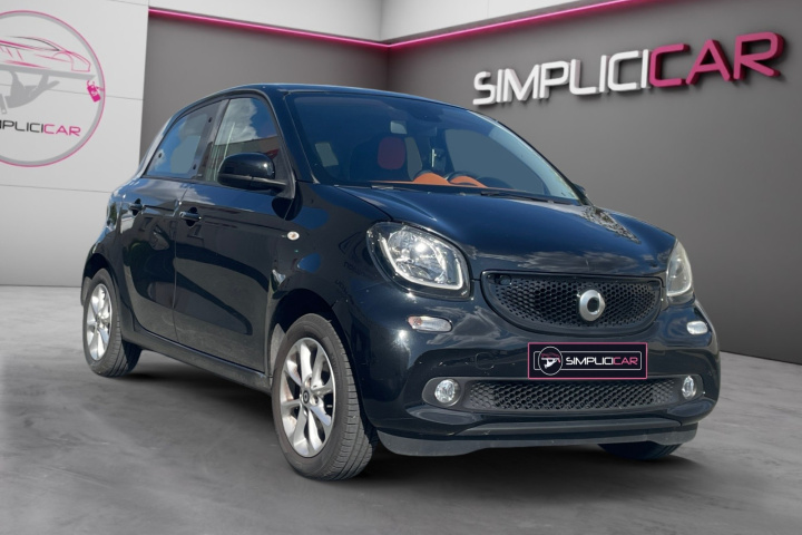 SMART FORFOUR